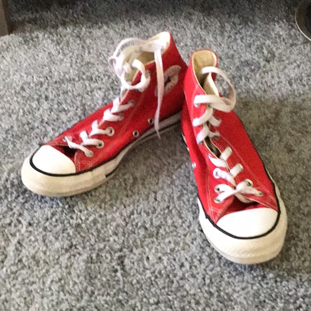 Converse red high tops sz 6.5